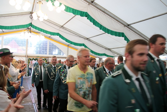 Bild437